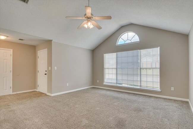 Building Photo - 2719 Davis Mill Rd