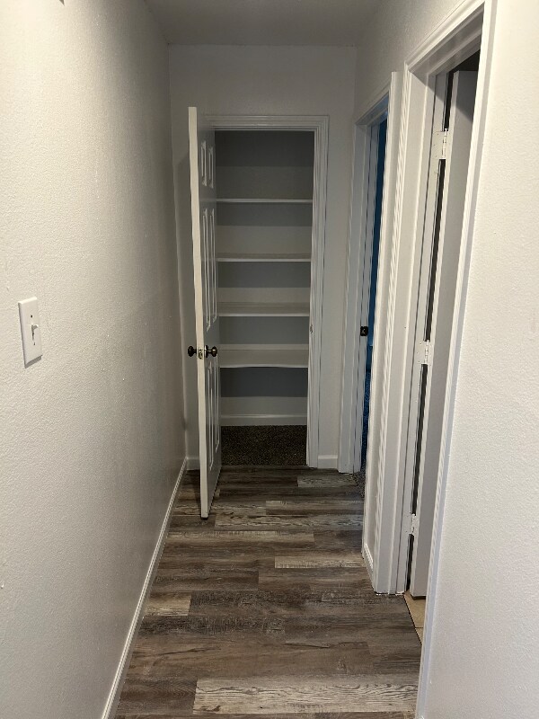 Building Photo - 801 Summit Dr