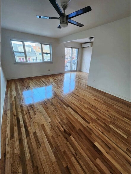 Building Photo - 69-19 43rd Ave