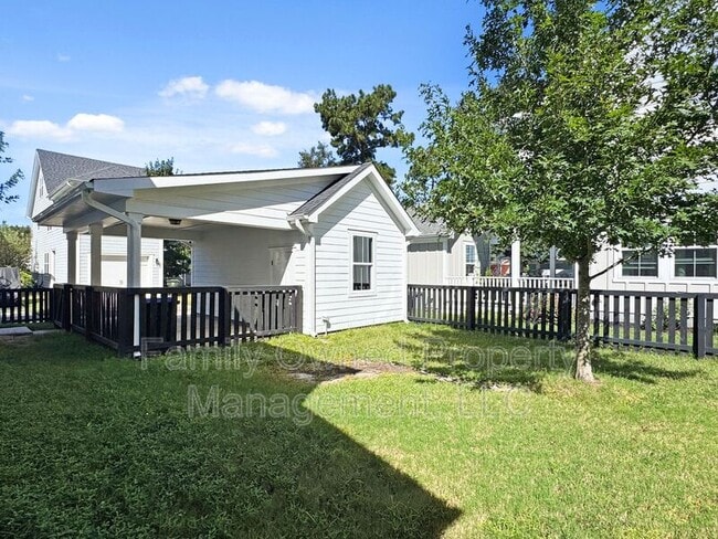 Building Photo - 201 Makemie Wy