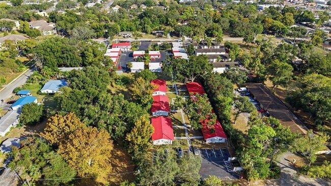 Building Photo - 1302 Morris Park