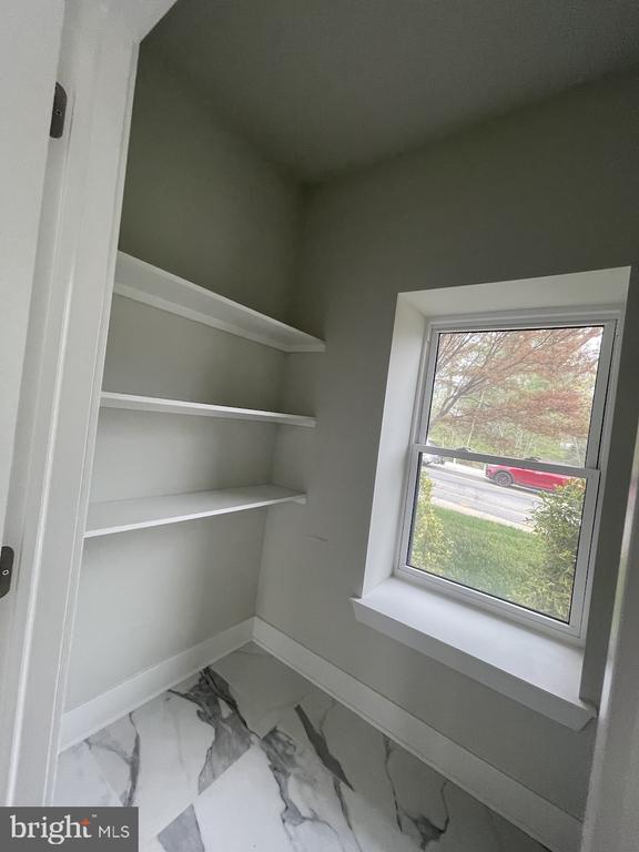 Building Photo - 8618 Jones Mill Rd