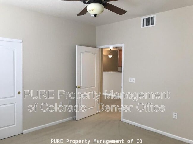 Building Photo - 5534 Lewis St