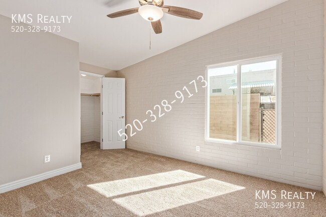 Building Photo - 858 W Virginia-