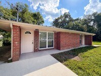 Building Photo - 4718 Arrowhead Trail