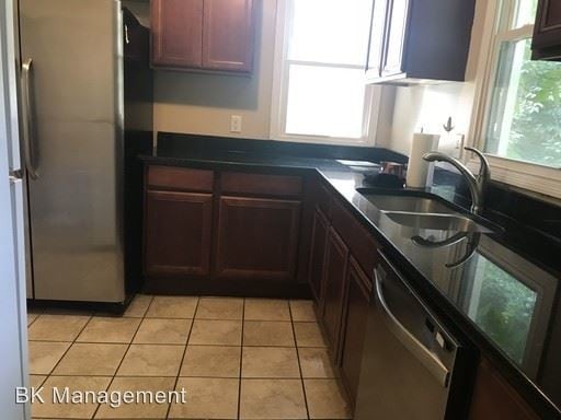 Primary Photo - 421 N Chauncey Ave