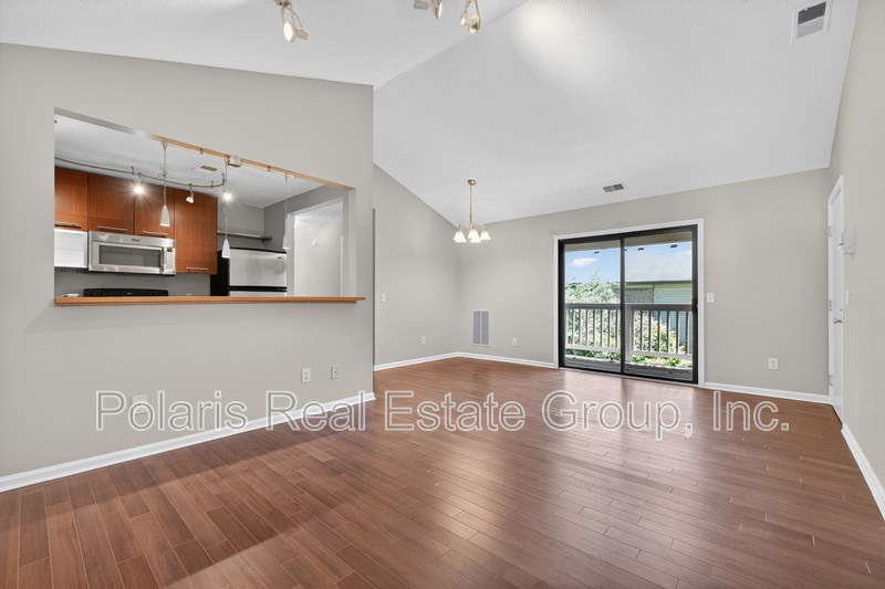 Building Photo - 1737 E 56th St
