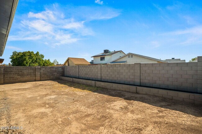 Building Photo - 4438 N 84th Ln