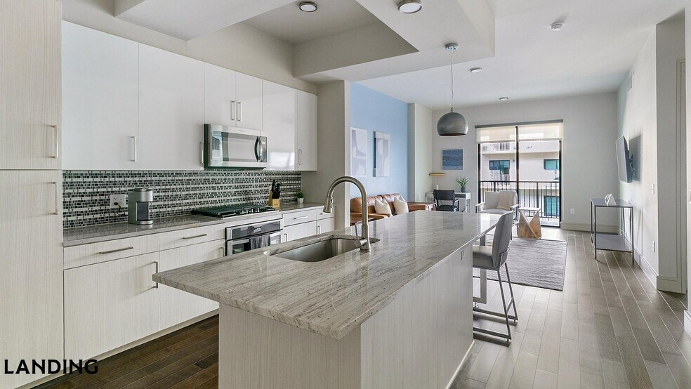 Building Photo - 1414 Wood Hollow Dr