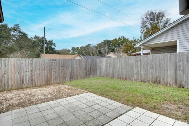 Building Photo - 6337 Langley Place Rd