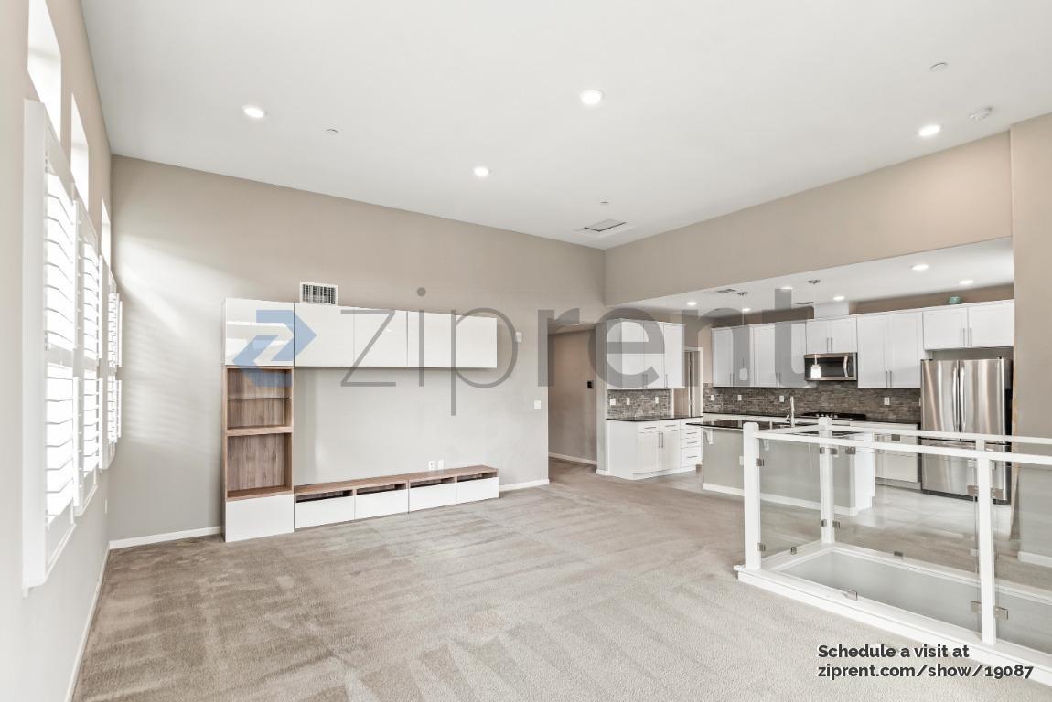 Building Photo - 3091 Lina St