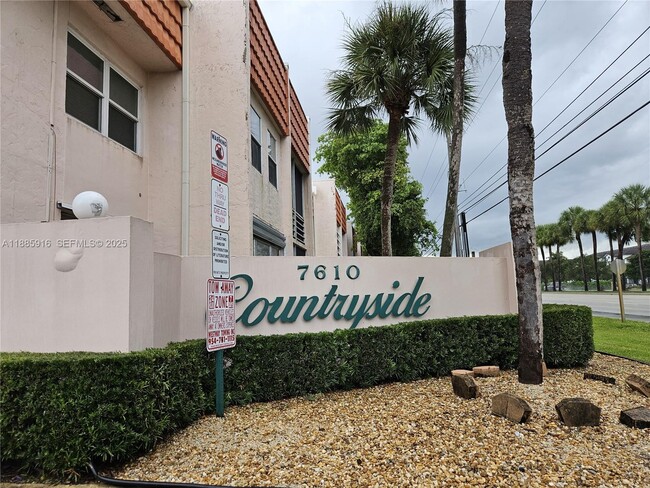 Building Photo - 7610 Stirling Rd