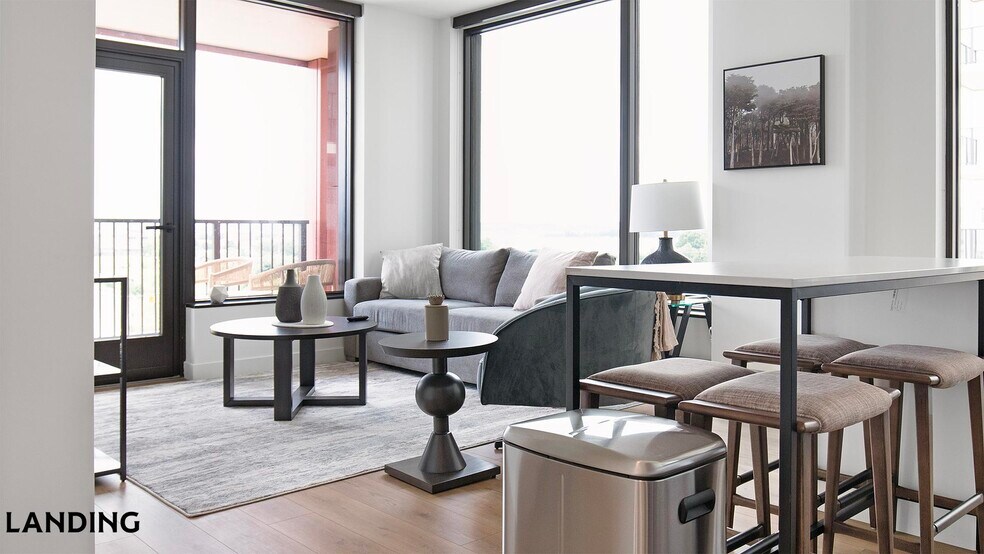 Building Photo - 632 Howard Rd SE