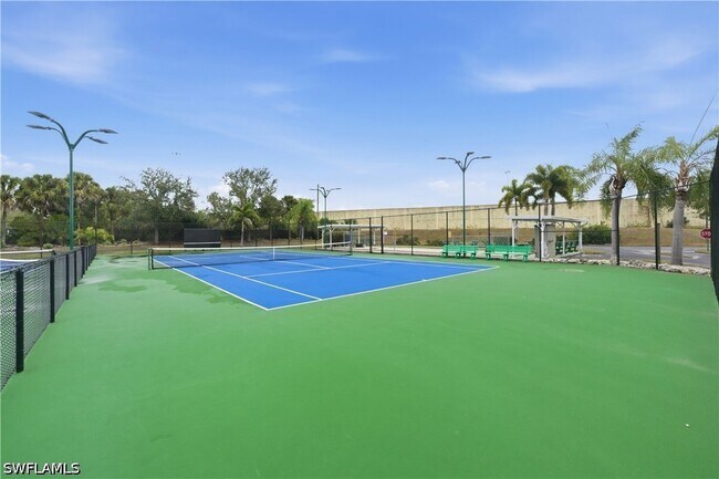 Building Photo - 10707 Pearl Bay Cir