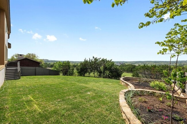 Building Photo - 687 Ledge Stone Dr