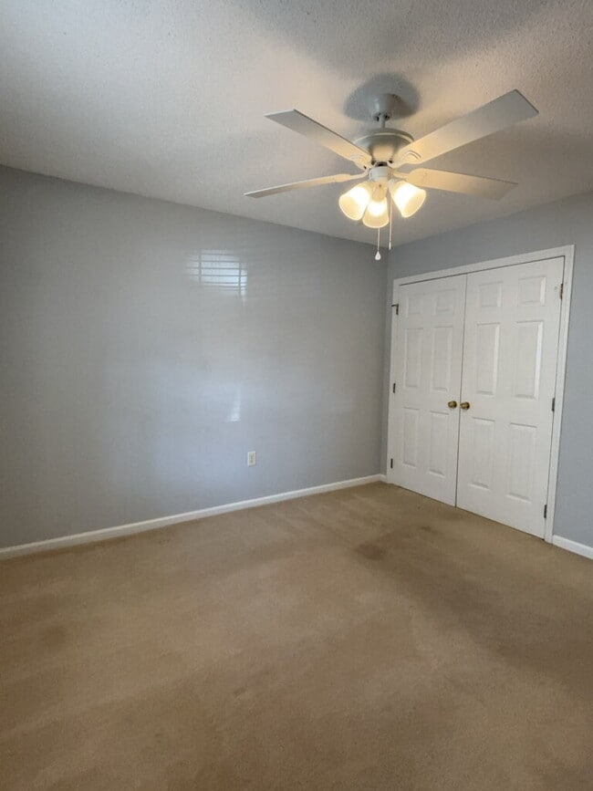 Building Photo - 157 Egret Run Ln