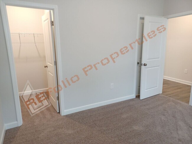 Building Photo - 98 Alder Creek Ct