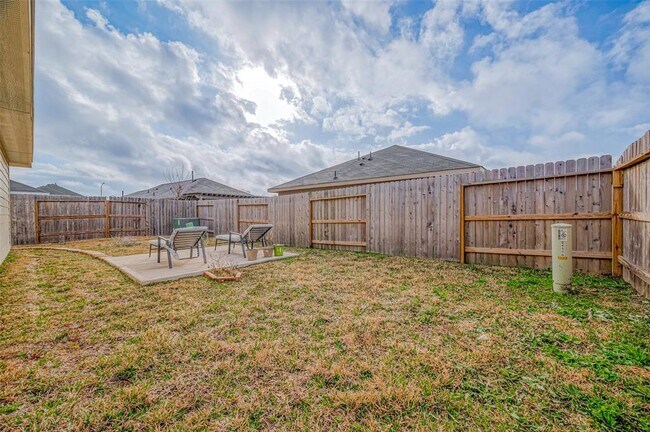 Building Photo - 24119 Maple Turn Ln