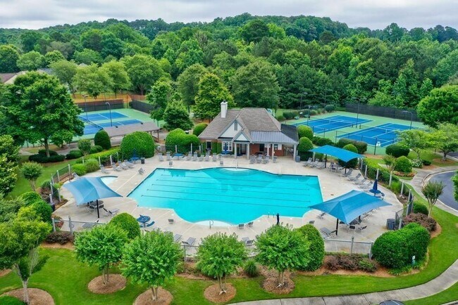 Building Photo - 350 Gaines Oak Way