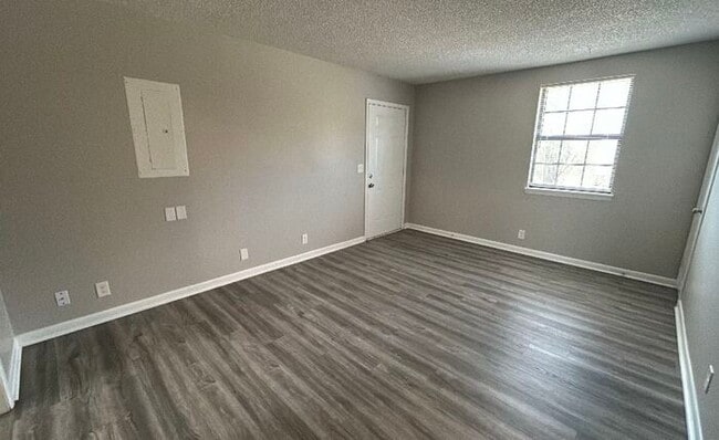 Building Photo - 3453 Brick Church Pike