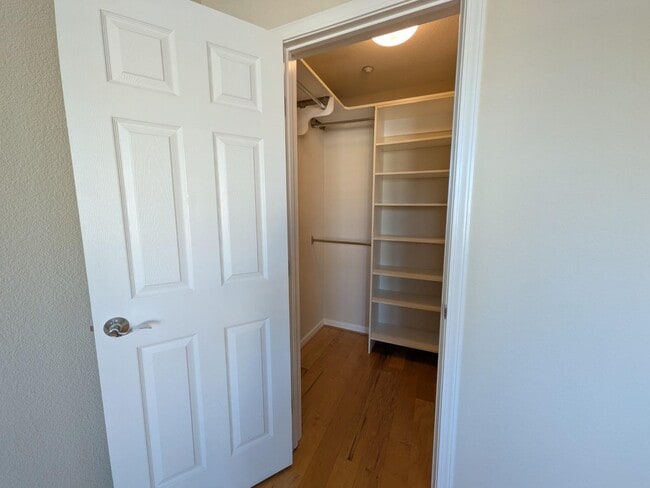 Building Photo - 4086 Crandall Cir