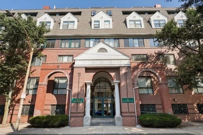 Building Photo - Spacious one bedroom