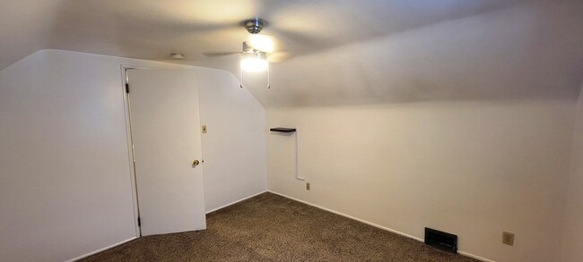Building Photo - 6075 W 54th St