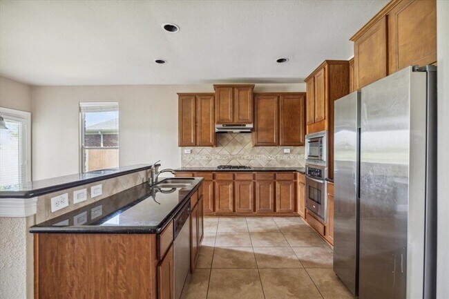 Building Photo - 25910 Celtic Terrace Dr