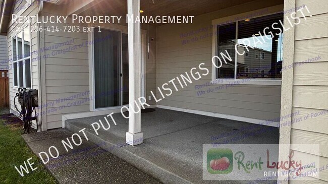 Building Photo - 14633 201st Ave E