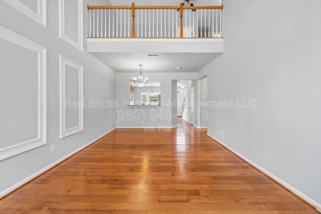 Building Photo - 9425 Shumacher Ave NW
