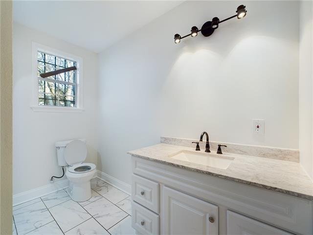 Building Photo - 4114 N Robertson St