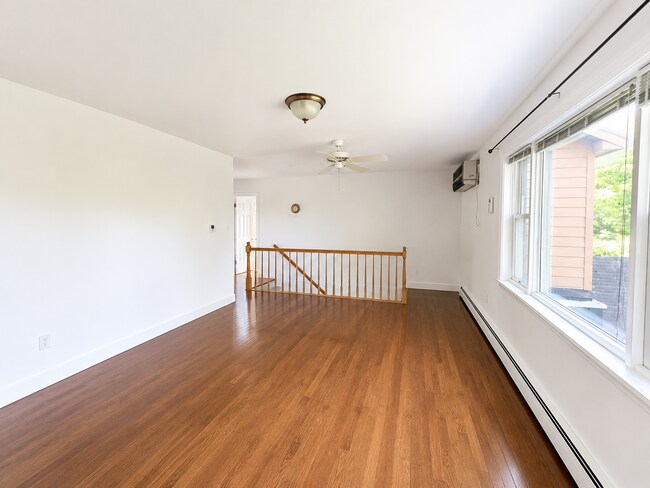 Building Photo - 103 Terrace View Dr
