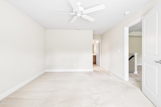 Building Photo - 802 Aldenham Ln