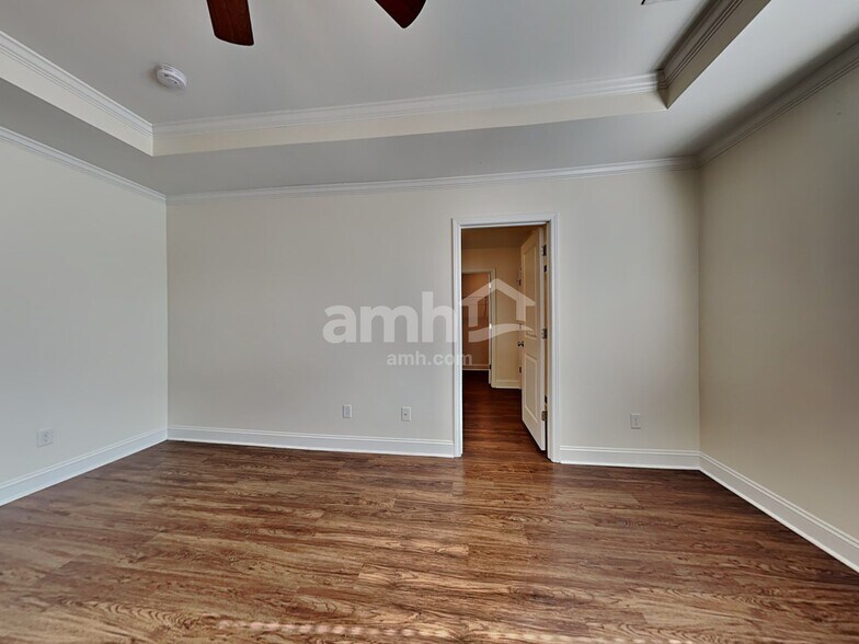 Building Photo - 447 Brookgreen Dr