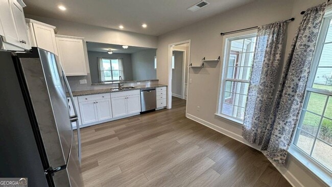 Building Photo - 318 Duplin Dr