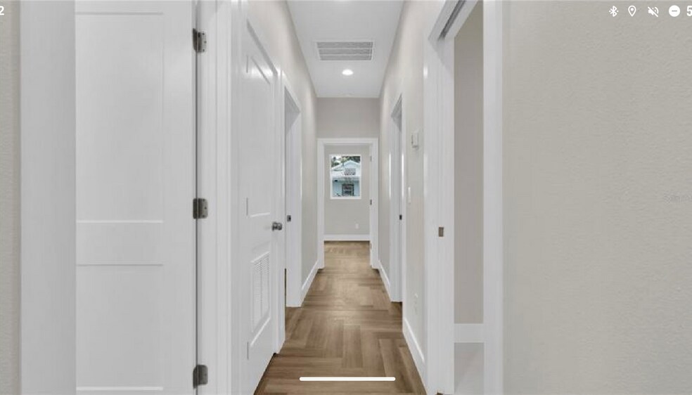 Building Photo - 8217 N Brooks St