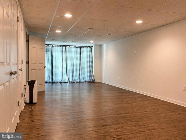 Building Photo - 326 Brigade Ct