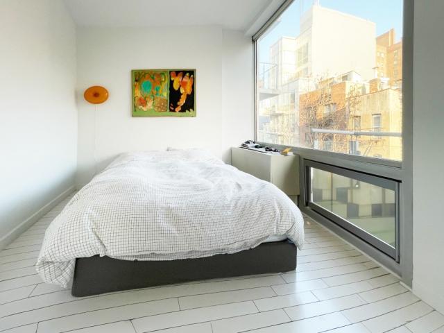 Building Photo - 1 bedroom in New York NY 10009