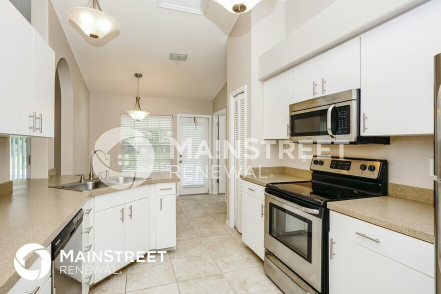 Building Photo - 891 N Atmore Cir