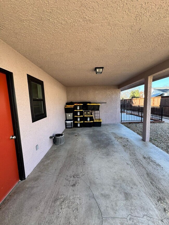 Building Photo - 22221 I St