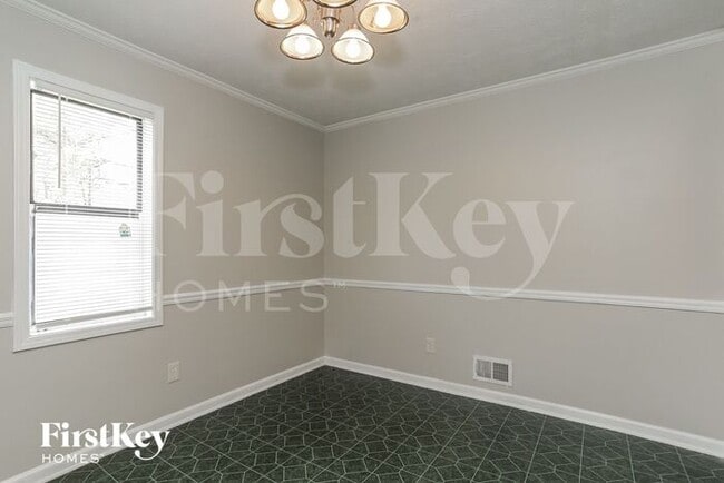 Building Photo - 4550 Glory Dr