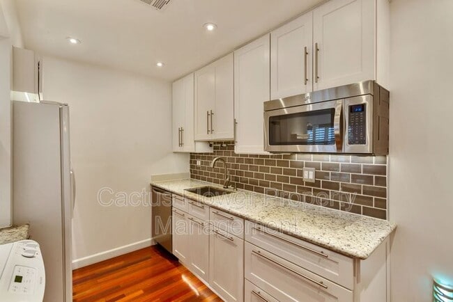 Building Photo - 4117 N 81st St