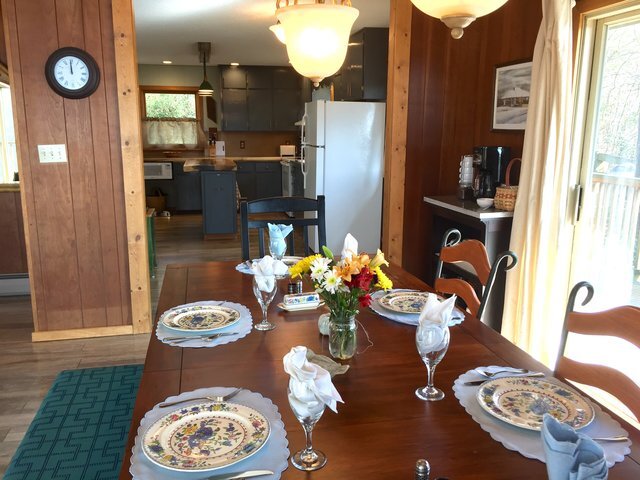Dining toward kitchen - 1225 Becky Mountain Road