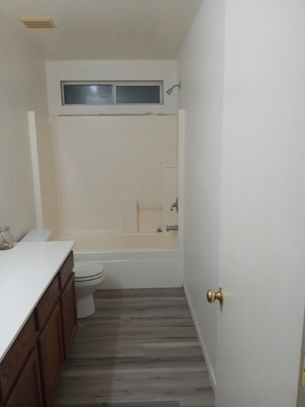 Primary Photo - 1354 S 228th Dr