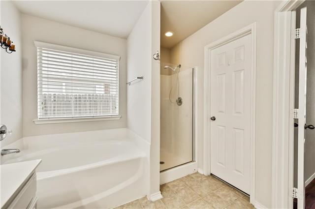 Building Photo - 8633 Corral Cir
