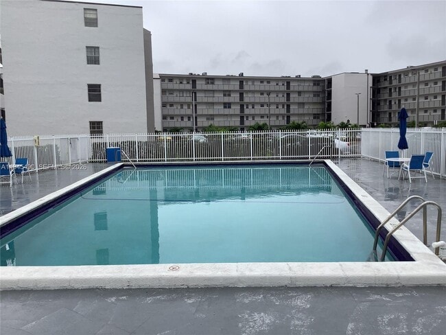 Building Photo - 14170 SW 84th St