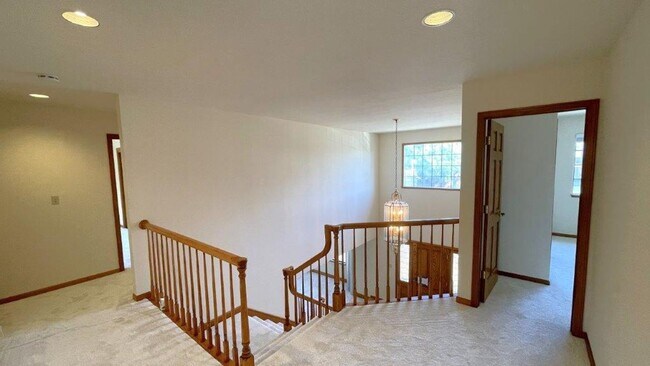 Building Photo - Walnut Creek Northgate neighborhood! Beaut...