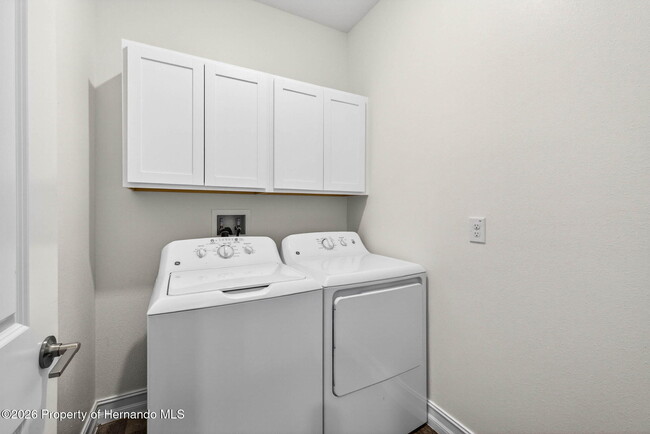Building Photo - 19462 Forest Garden Ct