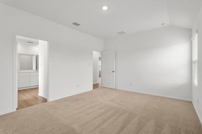 Building Photo - 487 Alamito Ave