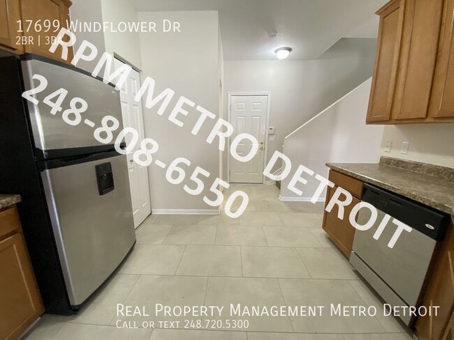 Building Photo - Beautiful Condo with Great Location,